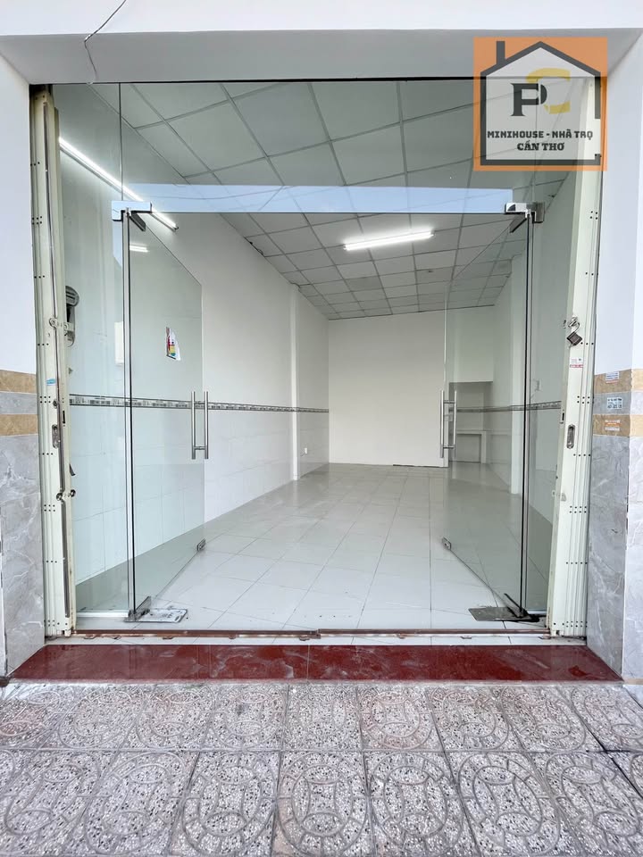 Cho thuê mặt tiền kinh doanh hẻm 7m đường 3/2 quận Ninh Kiều 40m² - Khu vực sinh viên đông đúc!