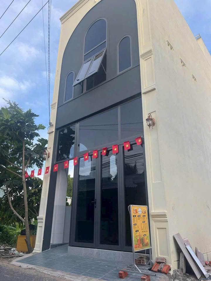 Nhà mini mặt tiền Tạ Thị Phi 75m² giá 3.7 tỷ - Đầu tư sinh lời ngay!