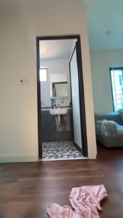 Nhà 4 tầng Tả Thanh Oai 35m² giá 4.9 tỷ - Chính chủ cần bán gấp!