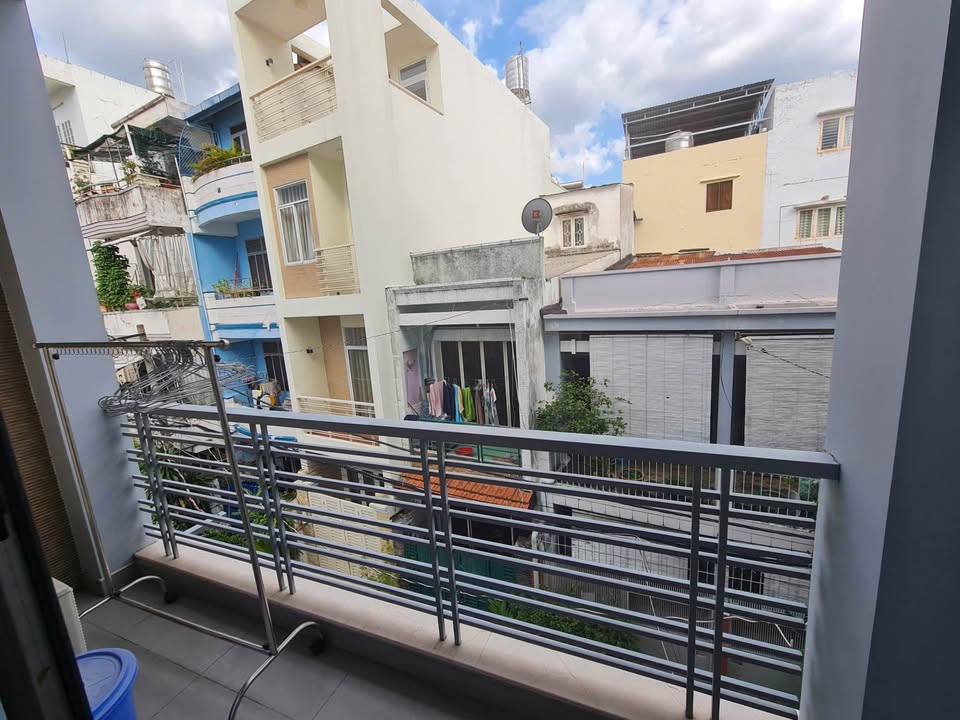 Phòng cho thuê tại 62/7 Nguyễn Đình Chính, Phú Nhuận - Full nội thất, giá tốt!