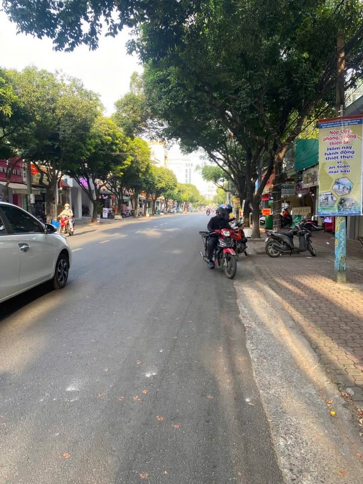 Mặt tiền FrontHouse Phan Trung Biên Hòa 225.6m² - Cơ hội đầu tư sinh lời cao!