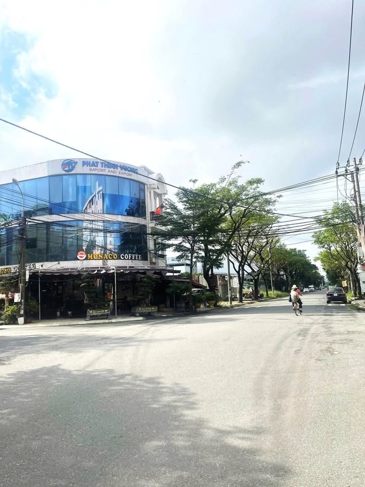 Đất mặt tiền đường Lý Nhật Quang 130m² giá 10,3 tỷ - Vị trí đắc địa tại Sơn Trà!