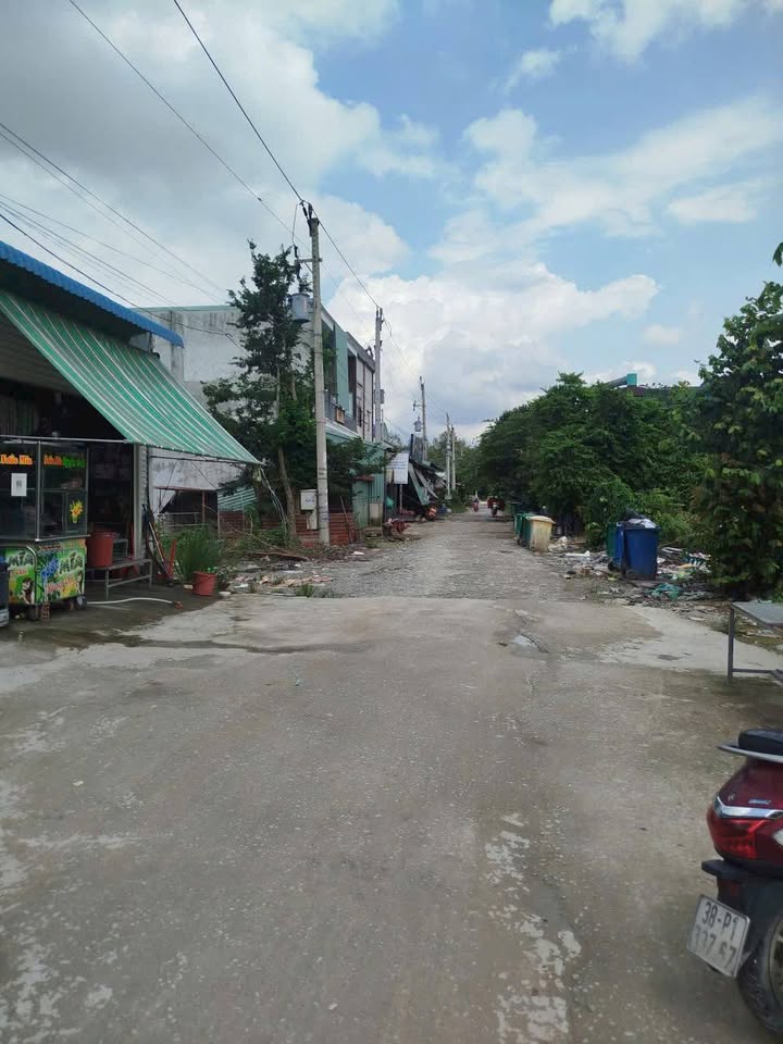 Đất nền Khu phố 1, Hội Nghĩa, Tân Uyên 1268m² giá chỉ 6.2 tỷ - Đầu tư sinh lời ngay!