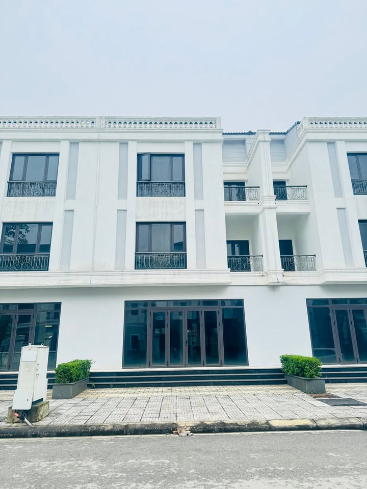 Shophouse Vinh Heritage 156m² giá 8.1 tỷ - Đầu tư tiềm năng ngay mặt tiền!
