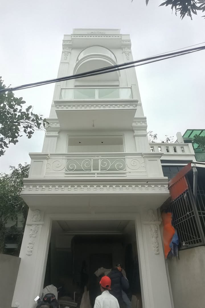 Nhà 4 tầng Quán Trữ, Kiến An 40.5m² giá 3 tỷ - Sẵn sàng vào ở ngay!