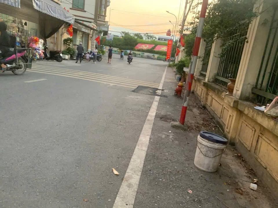 Nhà 4 tầng thôn 5 Yên Sở, Hoài Đức 40m² giá 4.35 tỷ - Thiết kế tối ưu công năng sử dụng!