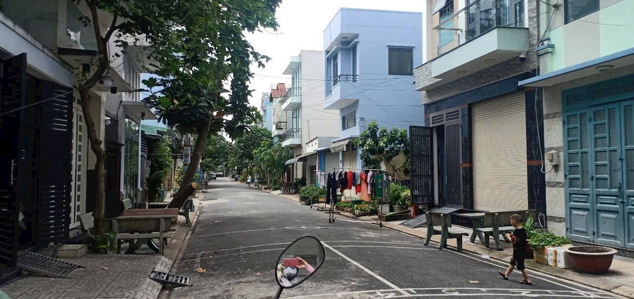 Đất Hiệp Thành, Quận 12, 84m² giá 5.2 tỷ - Khu dân cư xây dựng tự do!