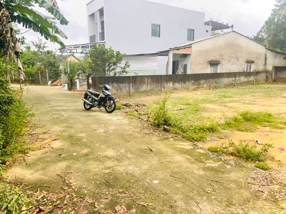 Đất đầu tư Hòa Tiến 138m² giá 1.2 tỷ - Cơ hội lướt sóng hấp dẫn!