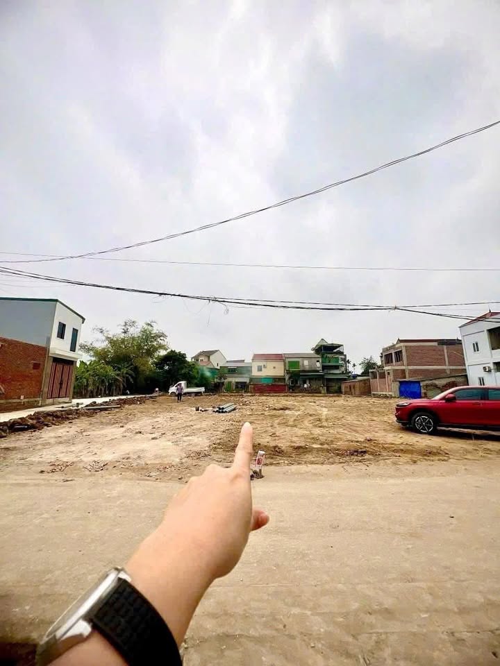 Đất ở Vinh Tân 65,2m² giá 1,7 tỷ - Vị trí đẹp, dân cư đông đúc!