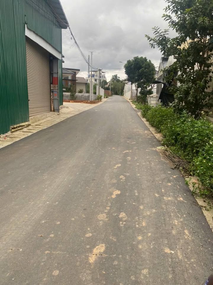 Đất nền Đà Lạt 150m² giá 2.75 tỷ - Cần bán gấp, thương lượng ngay!