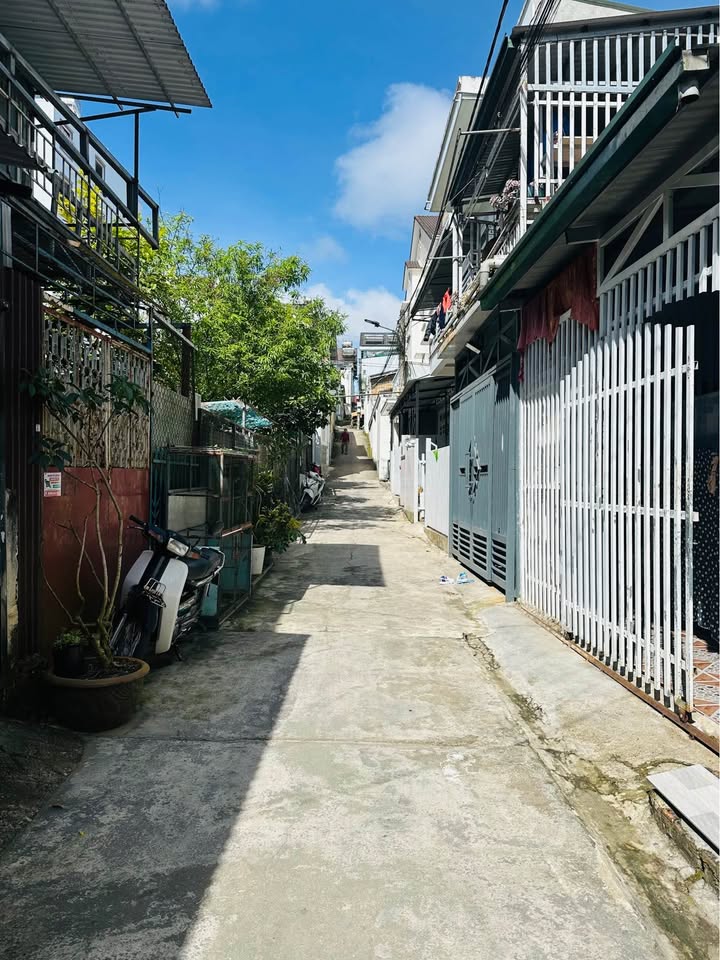 Nhà cấp 4 Hẻm nhỏ đường Ngô Thì Nhậm, Đà Lạt 66.63m² giá 4.35 tỷ - Sổ hồng chính chủ!