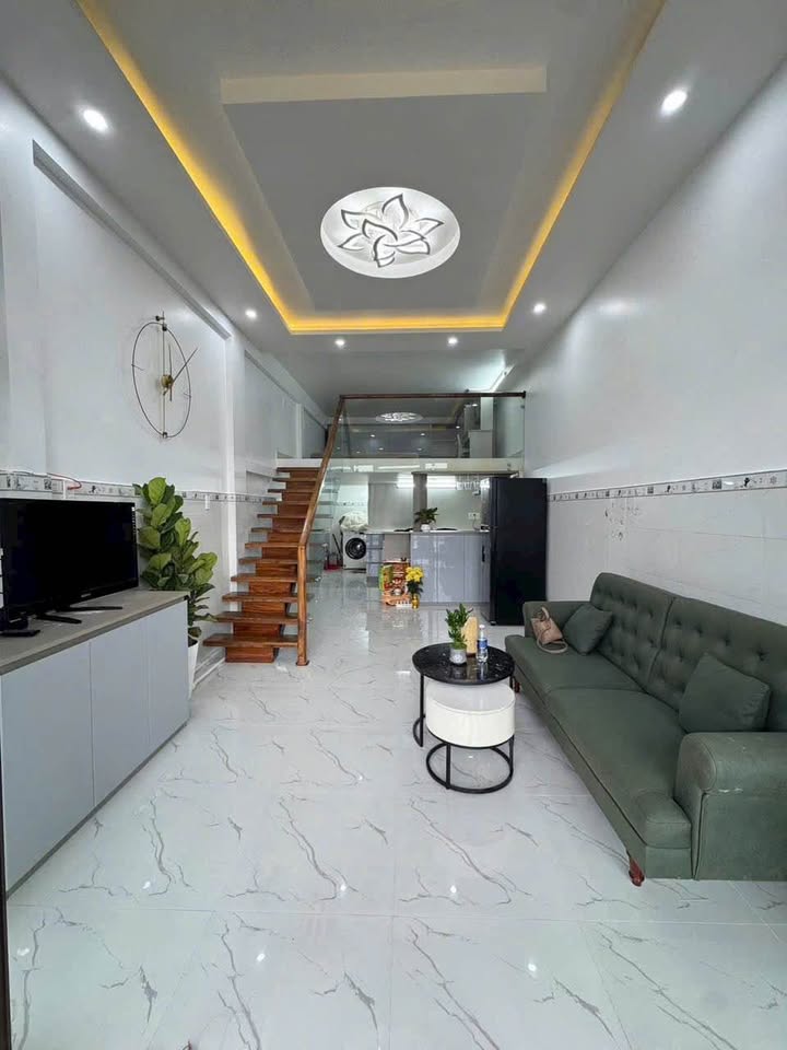 Nhà mặt tiền đường Cao Thắng Đà Lạt 50m² giá 1.52 tỷ - Giảm giá kịch sàn!