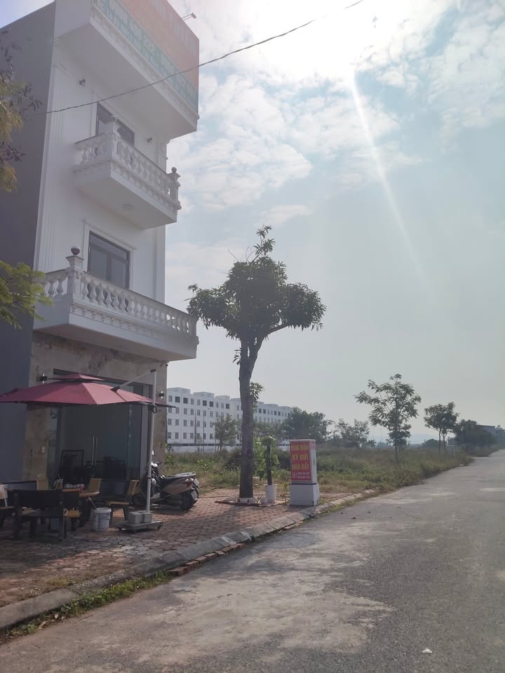 Đất dự án Lam Sơn Nexus Tân Mỹ Bắc Giang 90m² giá 4 tỷ - Mặt tiền 5m, hướng Tây