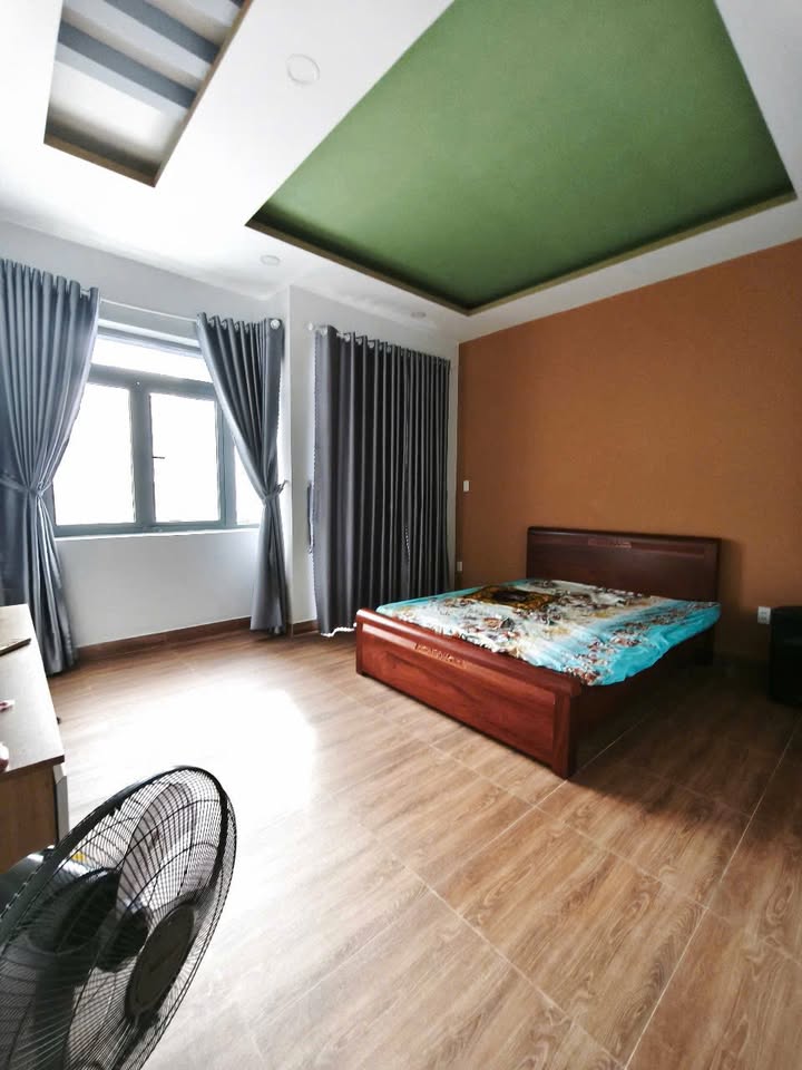 Nhà phố Lê Thị Riêng, Q12, 63m² giá 8 tỷ - Chính chủ bán gấp!