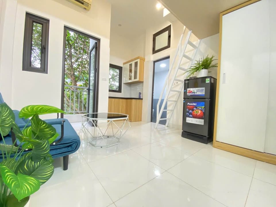 Cho thuê studio có gác xép tại Phan Đình Giót - Full nội thất, ô tô đỗ cửa!