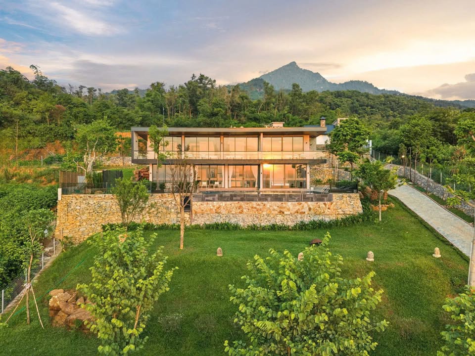Cho thuê villa Dao's Villa Ba Vì 6000m² - Trải nghiệm thiên nhiên tuyệt vời!