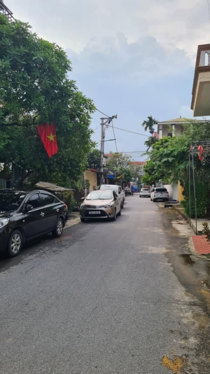 Đất Tả Thanh Oai 40m² giá 450 triệu - Lô góc đẹp, vuông vắn, giao thông thuận tiện!