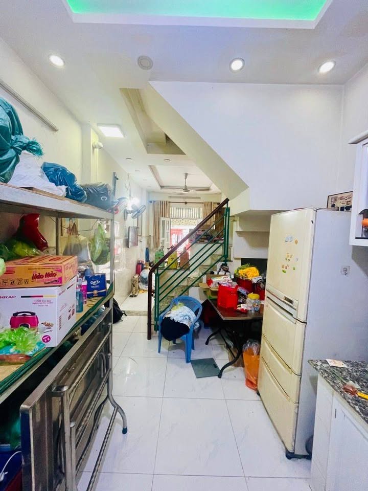 Nhà riêng 30m² tại Bình Hưng Hoà A, Bình Tân giá 2 tỷ - Sổ riêng chính chủ!