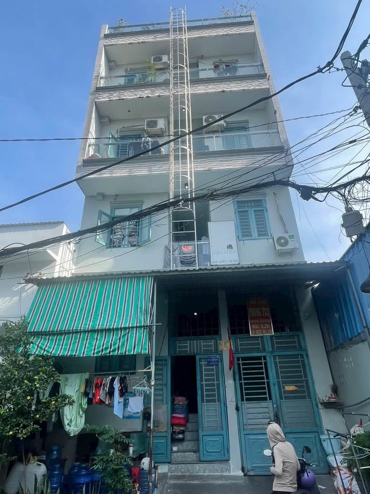 Căn hộ CHDV đường Trường Chinh, Tân Bình 309m² giá 39 tỷ - Đầu tư sinh lời ổn định!