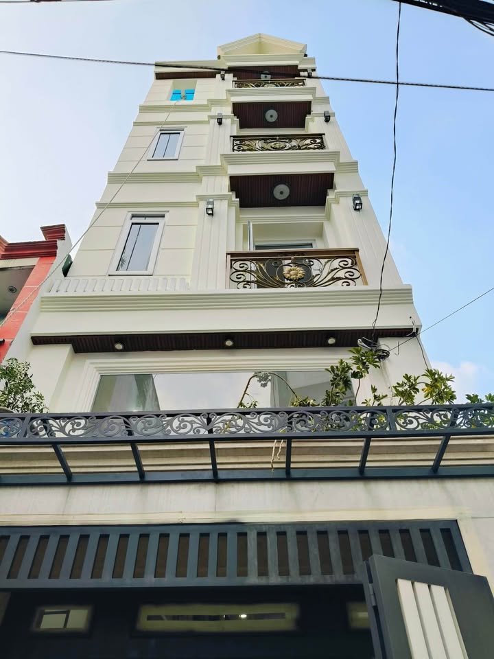 Nhà phố 1/ Bùi Quang Là, Gò Vấp 48m² giá 7.89 tỷ - Hẻm xe hơi, full nội thất!