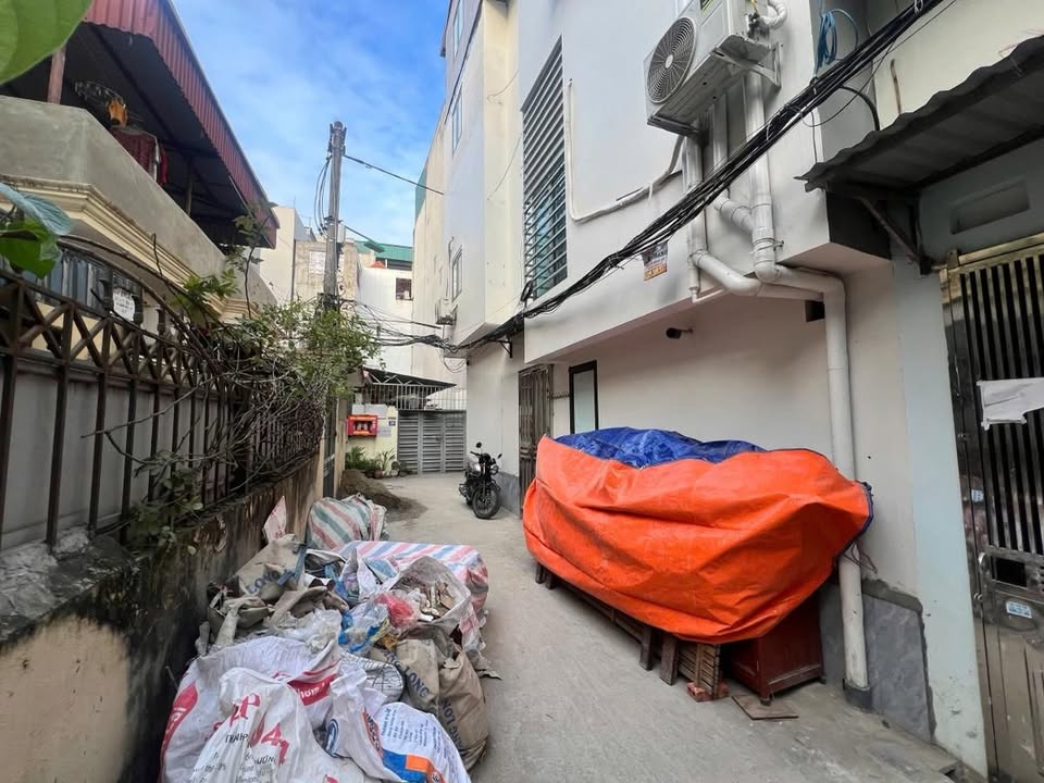 Nhà riêng Cầu Diễn, Bắc Từ Liêm 30m² giá 4.71 tỷ - Ô tô lùi cửa tiện lợi!