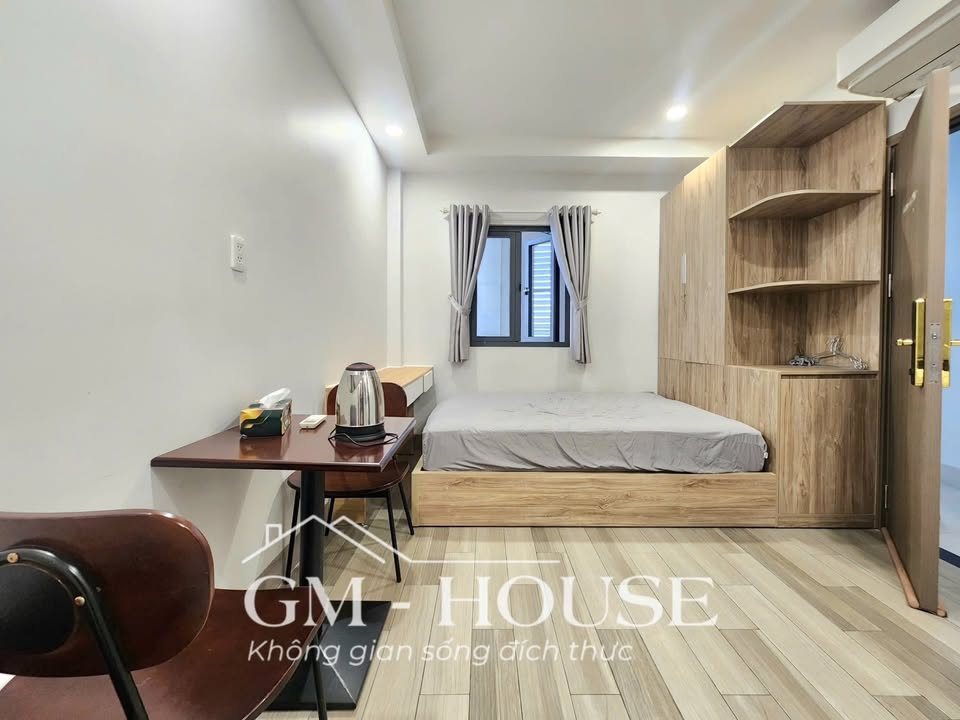 Cho thuê căn studio Đường Đồng Đen, quận Tân Bình - Full nội thất, cửa sổ thoáng
