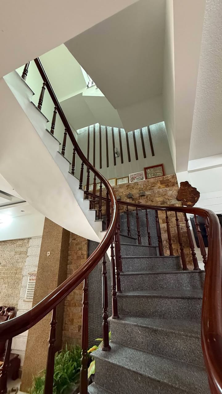 Biệt thự mini mặt tiền Lê Lai, quận Hải Châu, 115m² giá 14 tỷ - Cơ hội đầu tư lý tưởng!