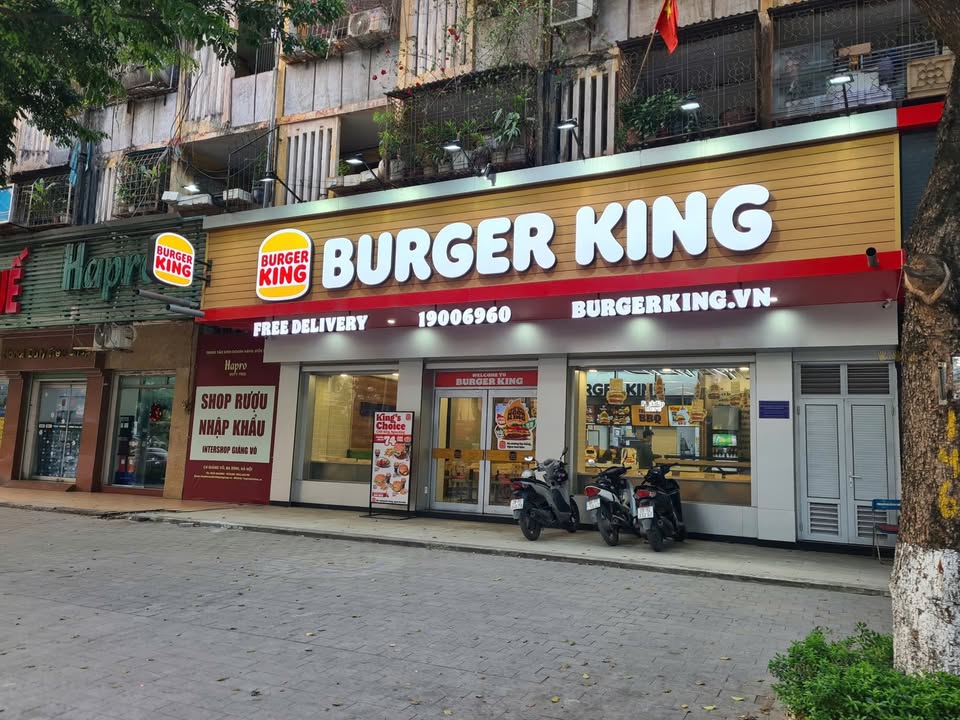 Cho thuê mặt bằng kinh doanh C4 Giảng Võ, Ba Đình 126m² - Mặt tiền rộng, vị trí đắc địa!