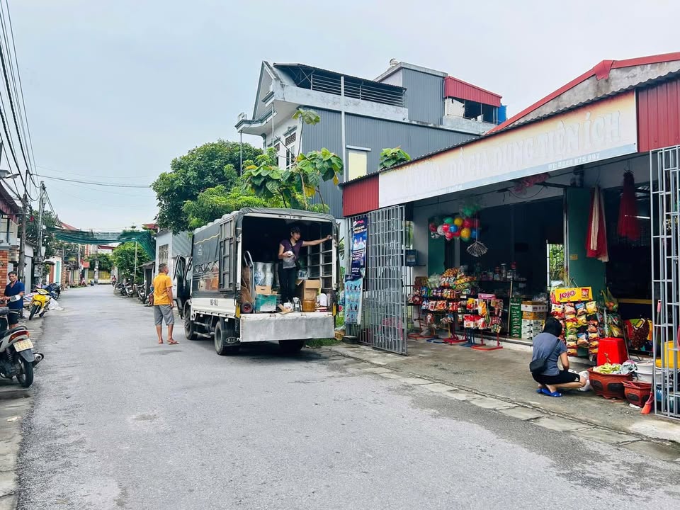 Đất nền Phú Lương Đông Hưng 85m² giá chỉ 2 tỷ - Kinh doanh sầm uất!