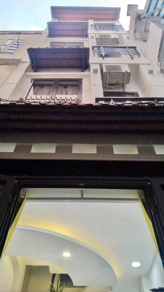 Nhà phố Phú Nhuận 56m² giá 4 tỷ - 4 phòng ngủ, hai mặt tiền hẻm rộng!