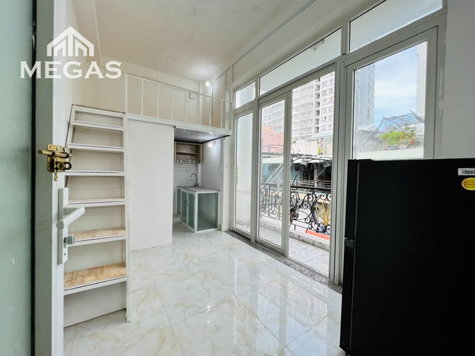 Căn hộ Duplex đường Đồng Đen Tân Bình 4.4 triệu - Full nội thất, an ninh 24/7!