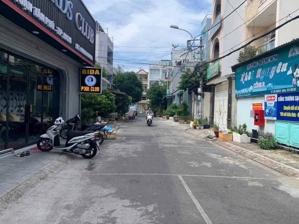 Nhà hẻm 208 đường số 5, phường Bình Hưng Hoà, 88m² - Giá 6.9 tỷ, kinh doanh tốt!