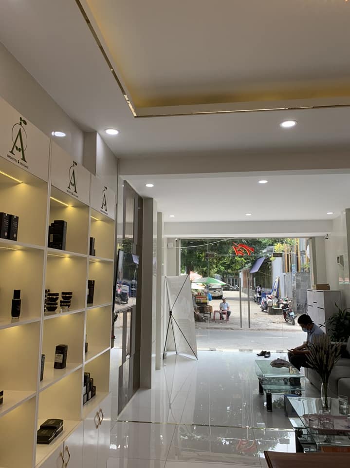 Nhà nguyên căn cho thuê đường Trần Thiện Chánh, Quận 10 - Kinh doanh ngay!