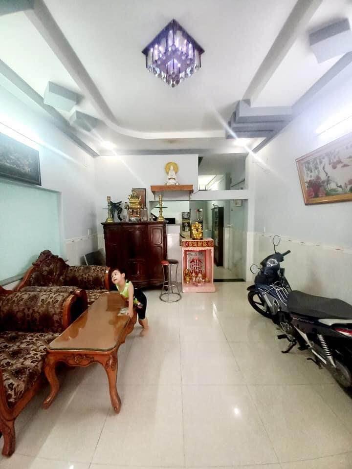 Nhà riêng Bình Tân 72m² giá 4.65 tỷ - Hẻm xe hơi vào tận nhà!