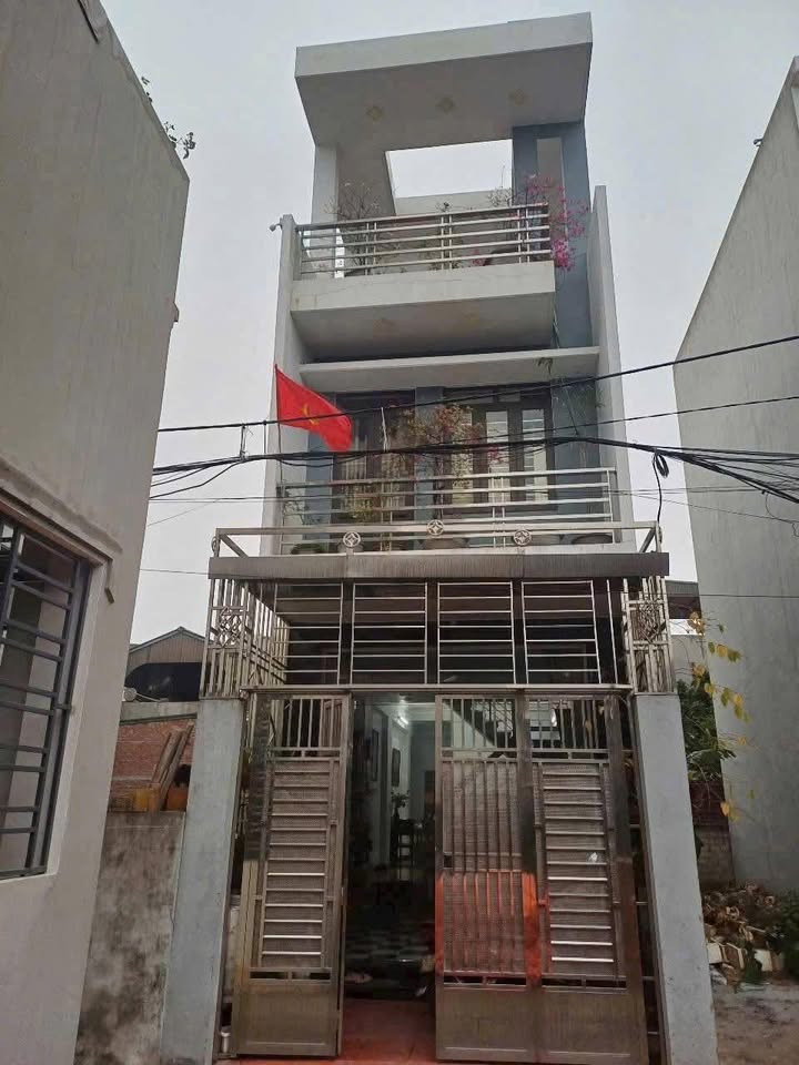 Nhà 3 tầng khu phố 9, Tân Bình, Hải Dương 59m² giá 2.7 tỷ - Chính chủ bán gấp!