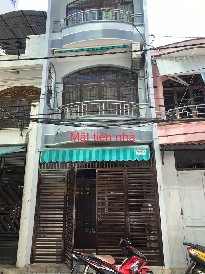 Nhà cho thuê 3 tầng tại Nha Trang 180m² - Tiện nghi đầy đủ, gần biển!