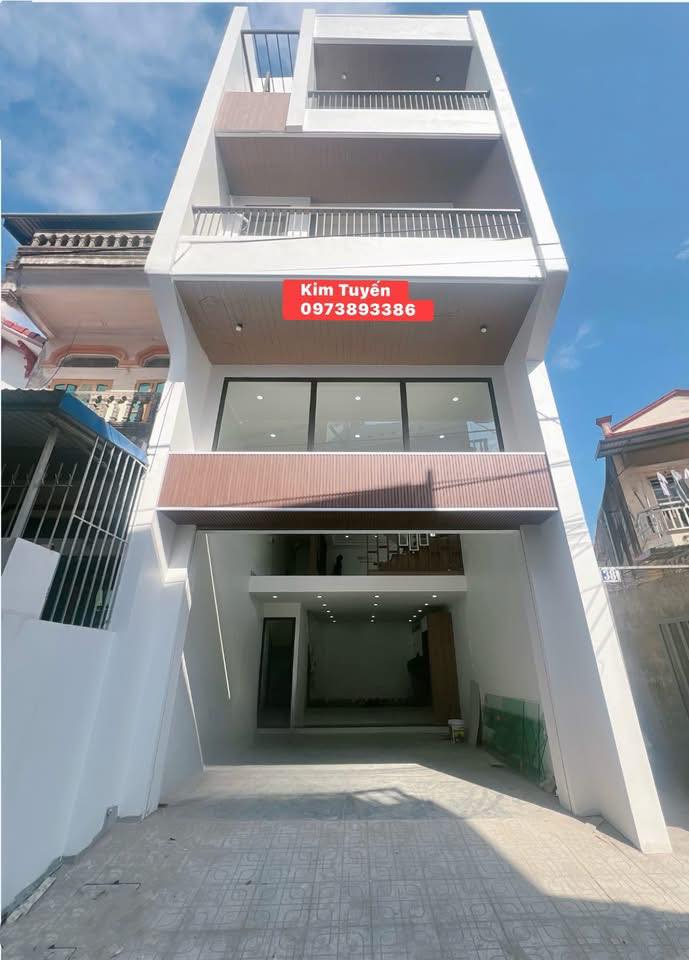 Nhà 3 tầng Quang Trung Thái Nguyên 60m² giá 4 tỷ - Vị trí đắc địa, tiện nghi đầy đủ!