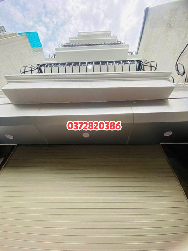 Nhà riêng Đông Ngạc 40m² giá 9 tỷ - Kinh doanh sầm uất, giao dịch nhanh!