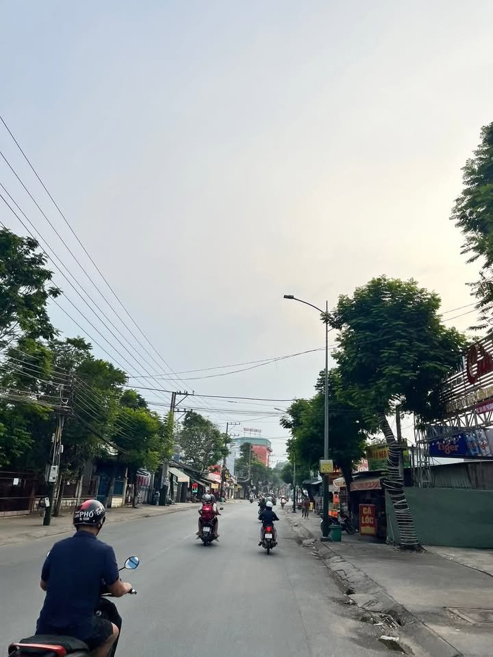 Dãy trọ 110m² Đoàn Thị Kia, Dĩ An giá 4 tỷ - Đầu tư sinh lời ngay!