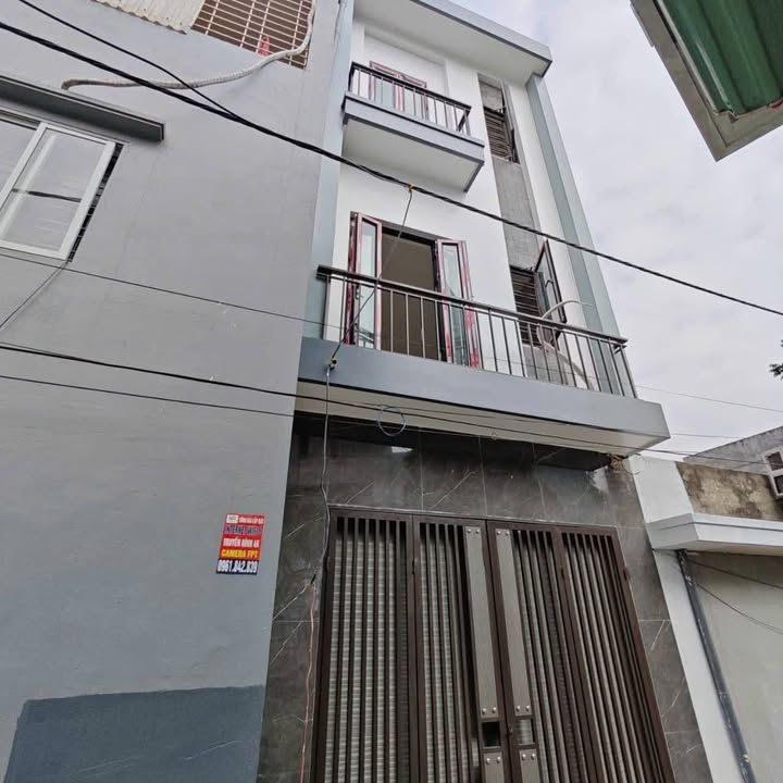 Nhà 3 Tầng Lê Duẩn 44m² giá 2.4 tỷ - Ô tô vào tận nhà!