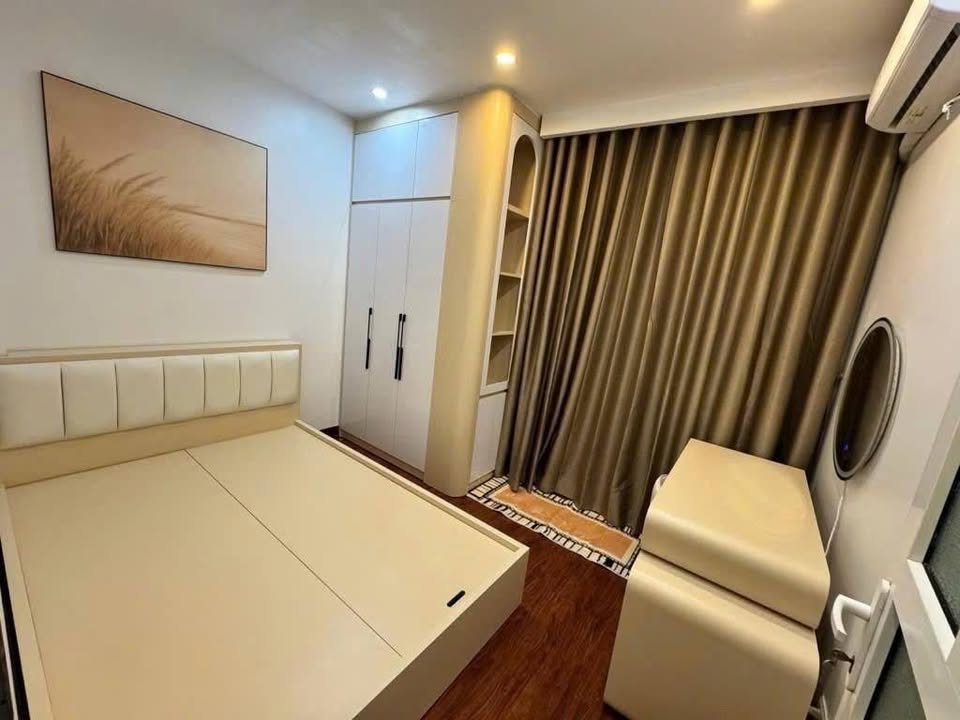 Nhà 5 tầng Kiều Mai, 38m² giá 9 tỷ - Vị trí phát triển, thương lượng tốt!