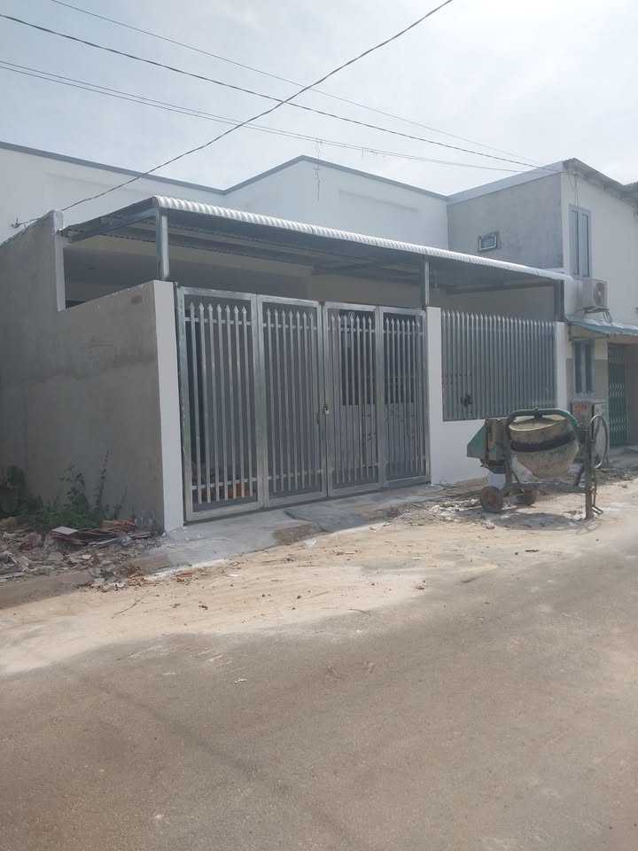 Nhà bán gần chợ Bình Lộc, Long Khánh 119m² giá 1.65 tỷ - Sổ đỏ chính chủ!