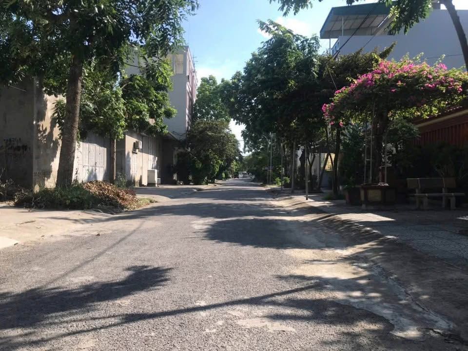 Nhà chính chủ bán tại phường Hàm Rồng, Thanh Hóa - 106m² giá 6 tỷ, tiện ích đầy đủ!