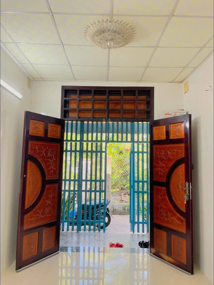 Nhà 2 tầng 33m² tại Đạo Thạnh, Mỹ Tho - Giá chỉ 800 triệu, chính chủ bán gấp!