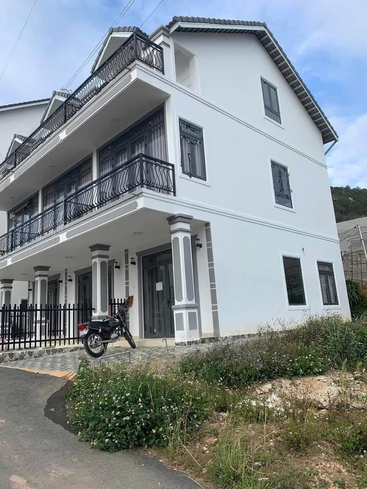 Nhà phố Đà Lạt 70m² giá 3.6 tỷ - Đầu tư lý tưởng và ở ngay!