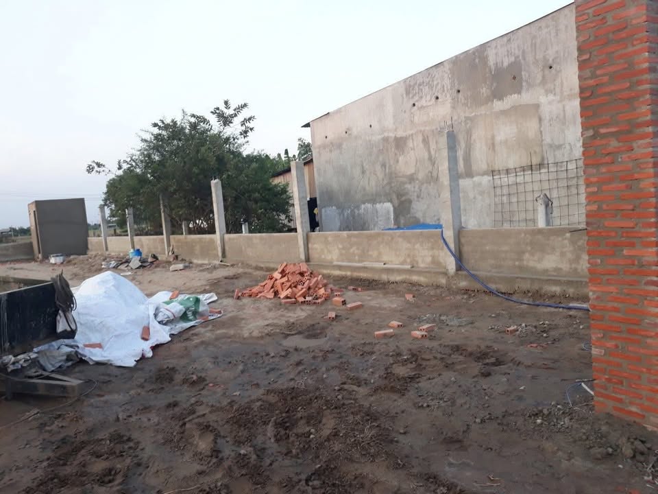 Đất nền chính chủ mặt tiền Xóm Rừng 300m² - Cần bán gấp, giá thỏa thuận!