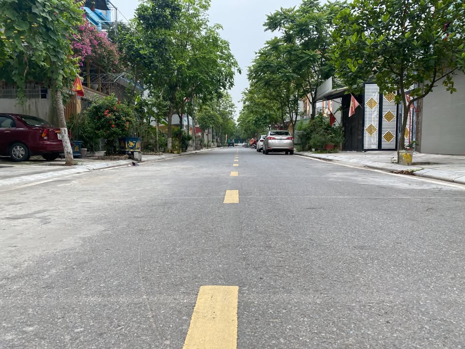 Đất thổ cư 105m² tại Khu Dân Cư Tỉnh Uỷ, Vĩnh Yên chỉ 3.3 tỷ - Cơ hội đầu tư tuyệt vời!