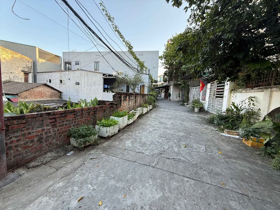 Đất nền đường Hàm Nghi, phường Gia Cẩm 80m² giá 3 tỷ - Vị trí trung tâm thuận lợi!