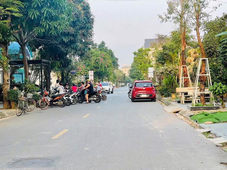 Đất Tân Hồng, Từ Sơn 105m² giá 10 tỷ - Gần công viên lớn nhất!