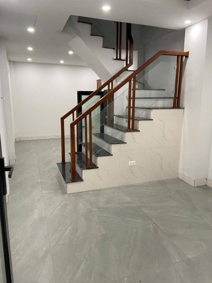 Nhà riêng Tả Thanh Oai 40m² giá 1.5 tỷ - Cơ hội đầu tư hấp dẫn!